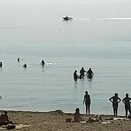 Lovely Side Loft 公寓 Paralía