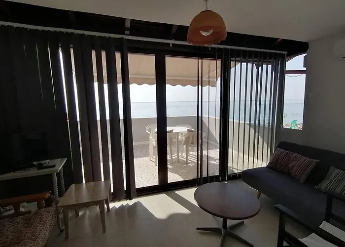 Lovely Side Loft Apartament Paralía